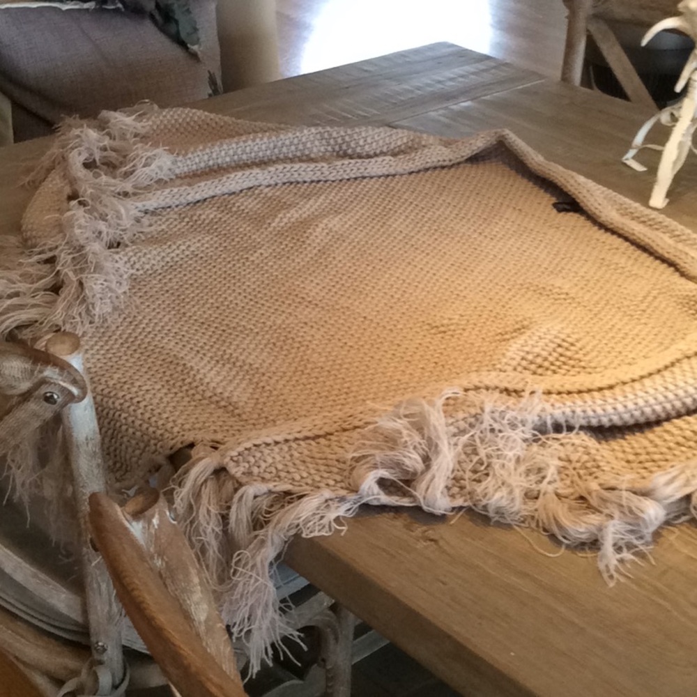 Wrap - Picture 3 of 4